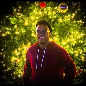 Meet your Posher, Deandrae